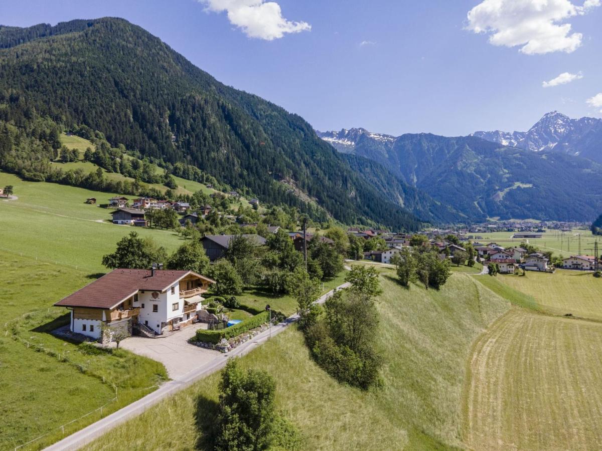 Beautiful Apartment In Ramsau With Balcony Ramsau im Zillertal Eksteriør bilde