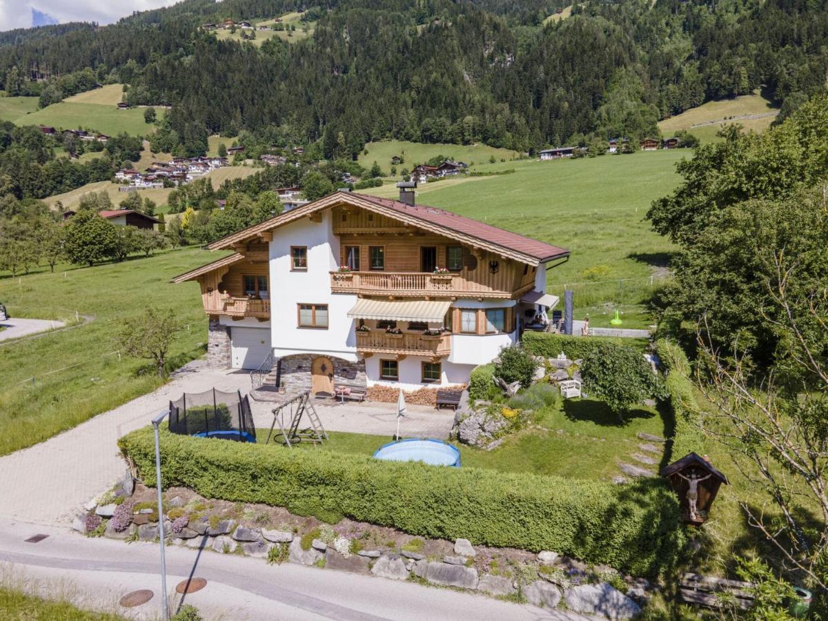 Beautiful Apartment In Ramsau With Balcony Ramsau im Zillertal Eksteriør bilde